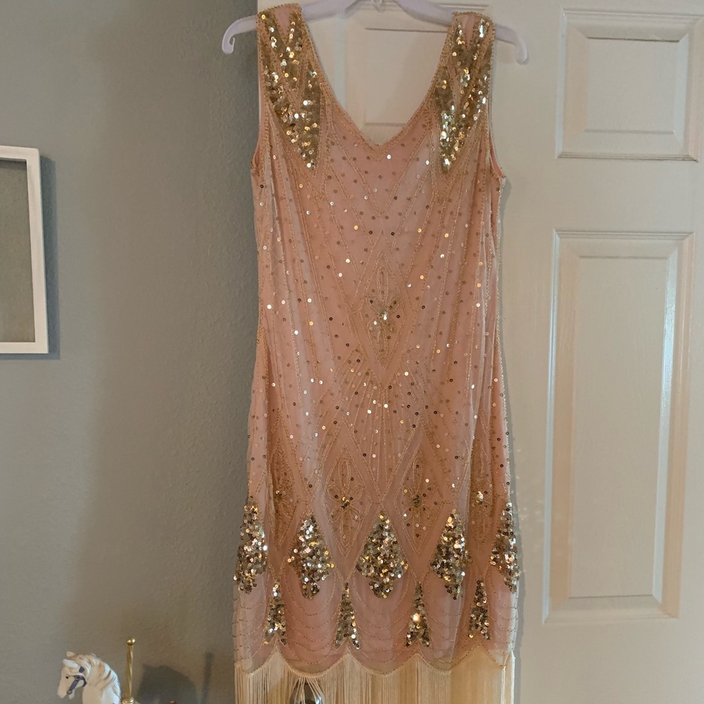 Costume